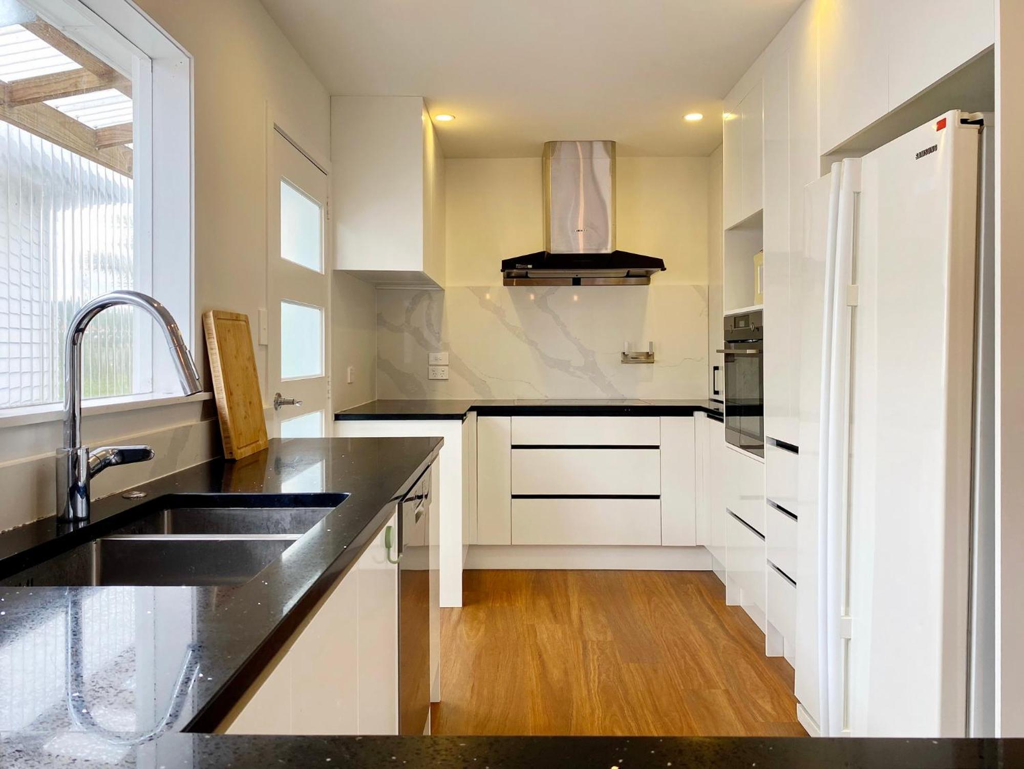7Br 3Bh Beach Escape. 2 Min To Browns Bay Beach Auckland Exteriér fotografie